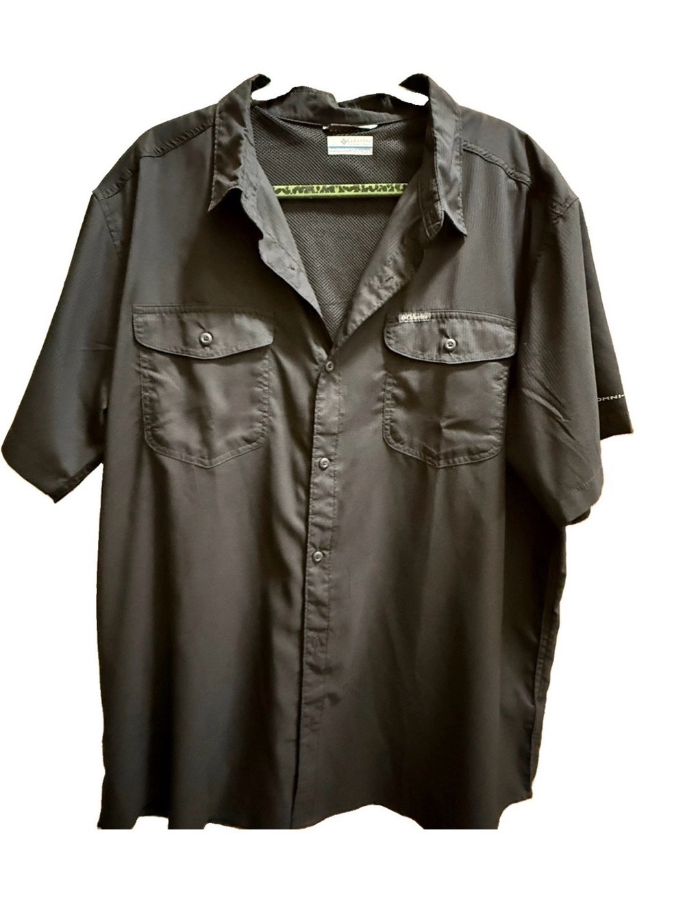 Columbia Omni-wick Short Sleeve Button Down Shirt